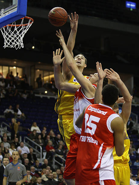 且直接踩到 且直接踩到