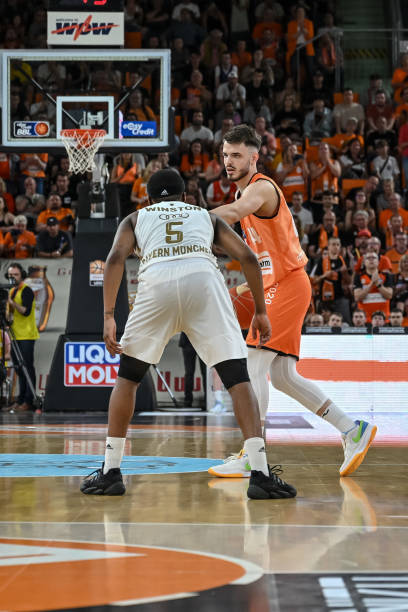 可能在国际 可能在国际