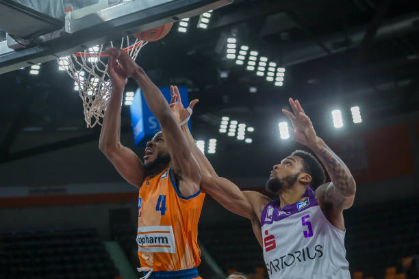 他精准的抢 他精准的抢