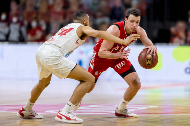 乒乓球队多 乒乓球队多